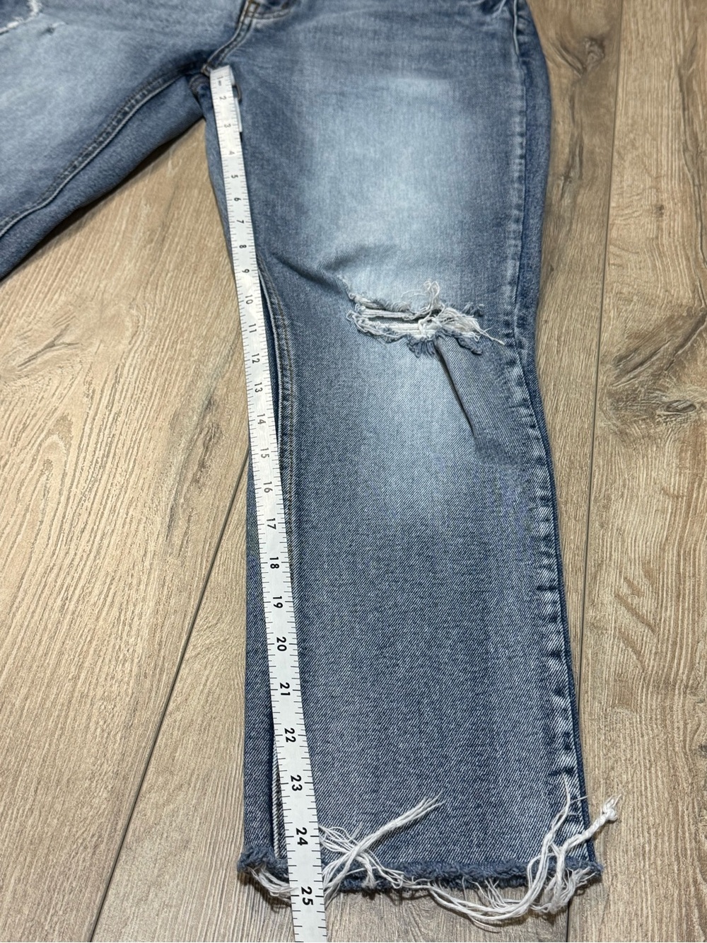 KanCan High Rise Distressed Straight Leg Jeans Raw Hem Size 27 - Picture 11 of 14